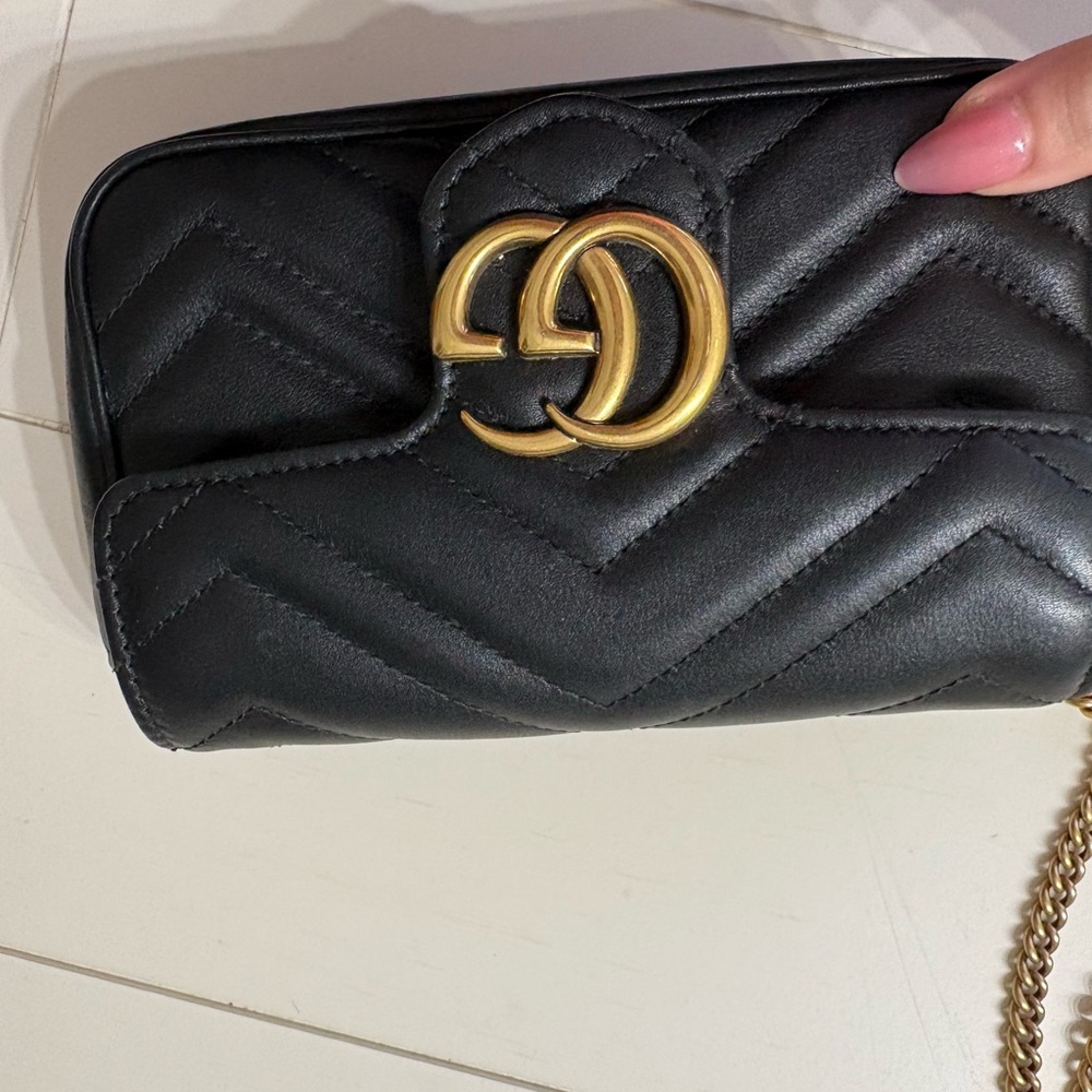 Gucci Black Mini Bag with Gold Logo marmont super mini - Picture 3 of 12